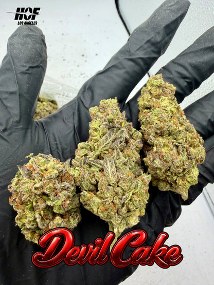 Devil Cake Bulk - Close Up